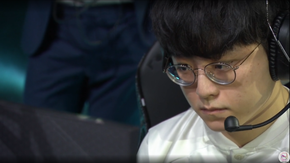 KaiyunFaker连续五场比赛得分超过败北,勇士挑战极限!(faker队2021比赛)